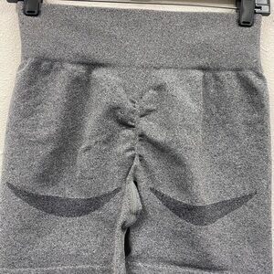 Gray Women's short